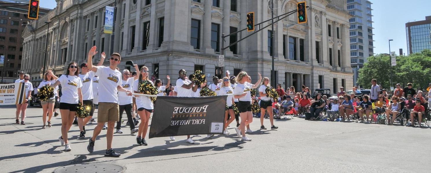 Parade through downtown fort wayne